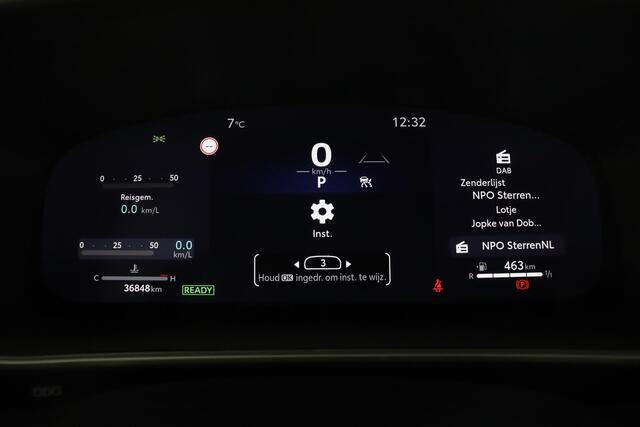 Toyota COROLLA Cross Hybrid 140 Style | Parkeer sensoren | Navigatie | Electrische achterklep |