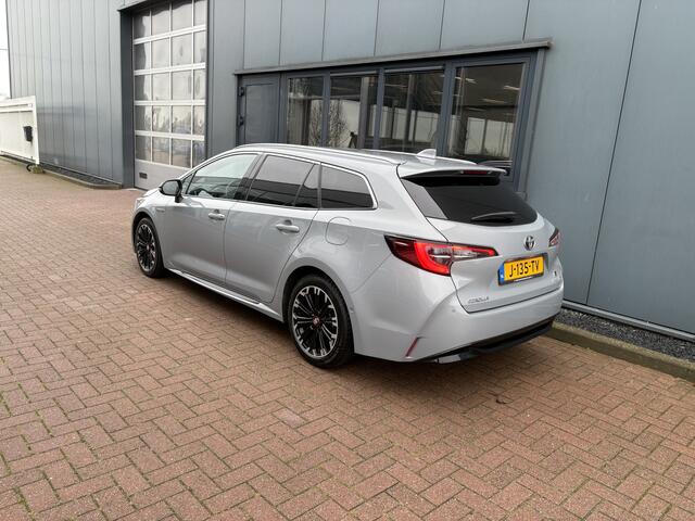 Toyota COROLLA Touring Sports 2.0 High Power Hybrid 180pk GR-Sport CAMERA/KEYLESS/CARPLAY/PDC