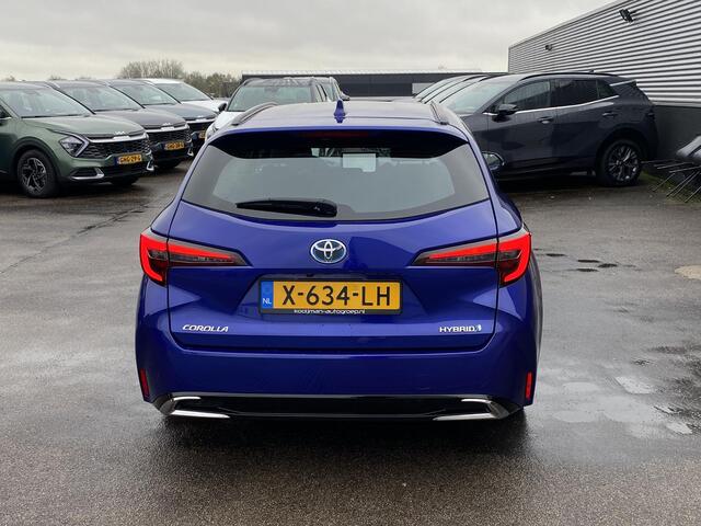 Toyota COROLLA Touring Sports Hybrid 140 Active NL Auto, boekjes compleet, navigatie Apple CarPlay/Android Auto, adaptieve cruise control, achteruitrij camera, keyless