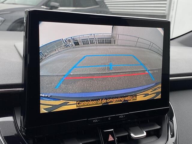 Toyota COROLLA Touring Sports Hybrid 140 Active NL Auto, boekjes compleet, navigatie Apple CarPlay/Android Auto, adaptieve cruise control, achteruitrij camera, keyless