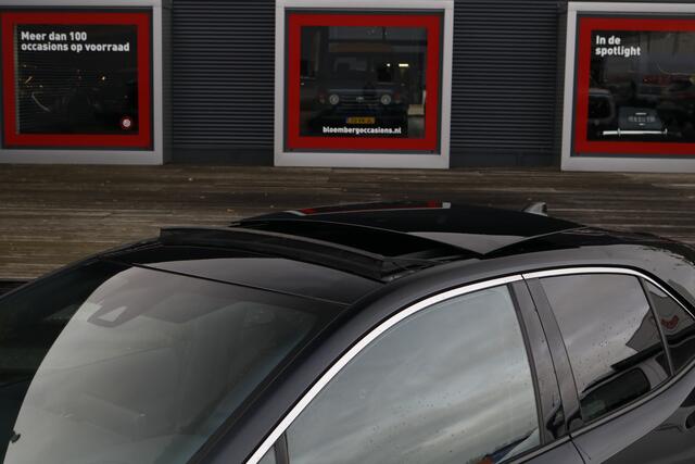 Toyota COROLLA 1.8 Hybrid Executive Schuif kanteldak