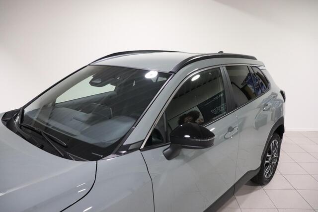 Toyota COROLLA Cross Hybrid 140 Dynamic, Inruilpremie ¤1500, BSM, Sensoren, Apple Carplay/Android Auto, Stoel & Stuurverwarming!