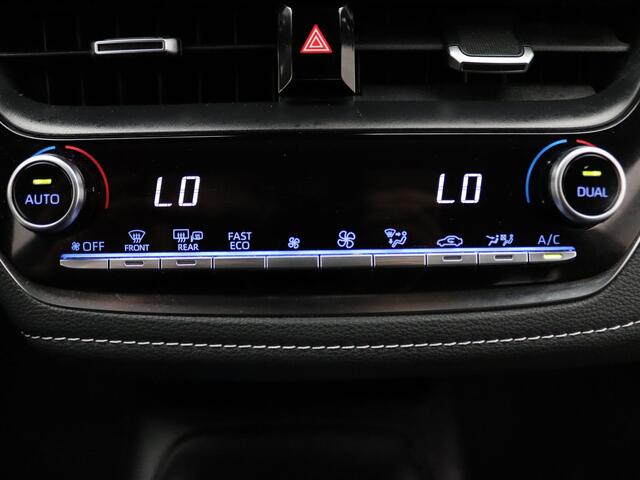 Toyota COROLLA Touring Sports 120pk Hybrid Active Automaat Camera | Climate | Cruise | Navi