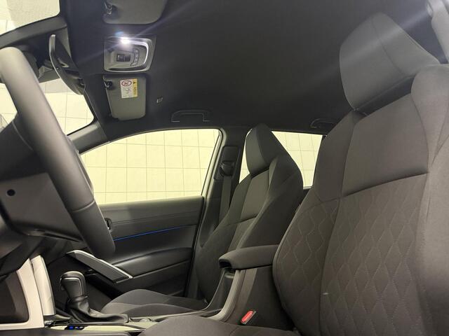 Toyota COROLLA Cross Hybrid 140 Style PDC / Dodehoek / Elektr. achterklep / 18 inch