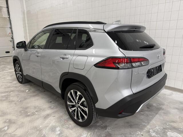 Toyota COROLLA Cross Hybrid 140 Style PDC / Dodehoek / Elektr. achterklep / 18 inch
