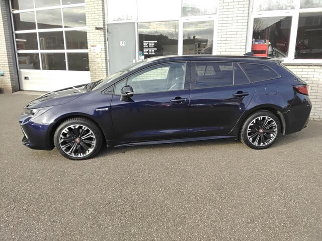 Toyota COROLLA Touring Sports 2.0 Hybrid Dynamic Two tone