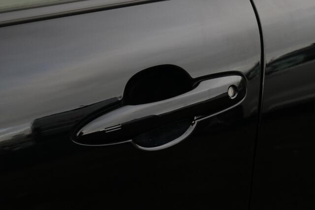 Toyota COROLLA Cross Hybrid 200 Dynamic | Apple Carplay | 197 PK | Toyota Safety Sense |