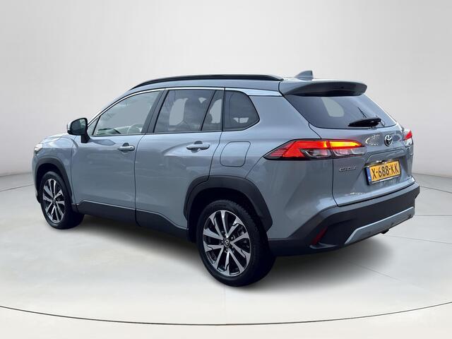 Toyota COROLLA Cross Hybrid 140 Style **NAVIGATIE/ DODEHOEK DETECTIE/ STOELVERWARMING/ PARKEERSENSOREN/ GARANTIE**