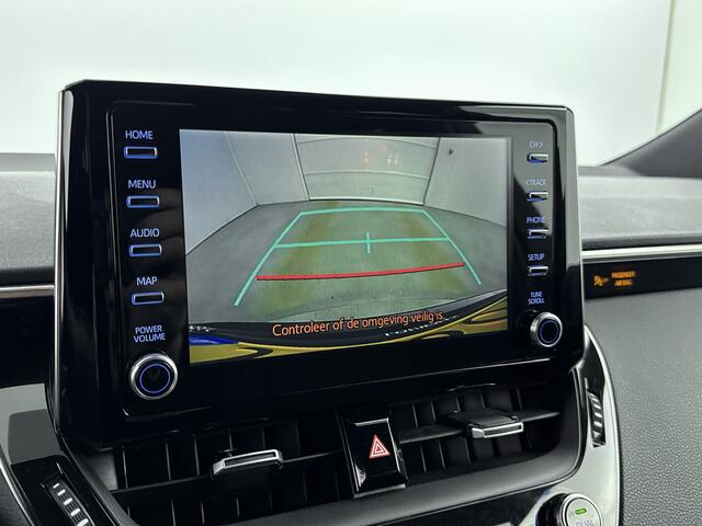 Toyota COROLLA Touring Sports 2.0 Hybrid Style Dealeronderhouden | Stoelverwarming | Parkeersensoren V+A | 17'' LM-Velgen | Donker Getinte Achterruiten |