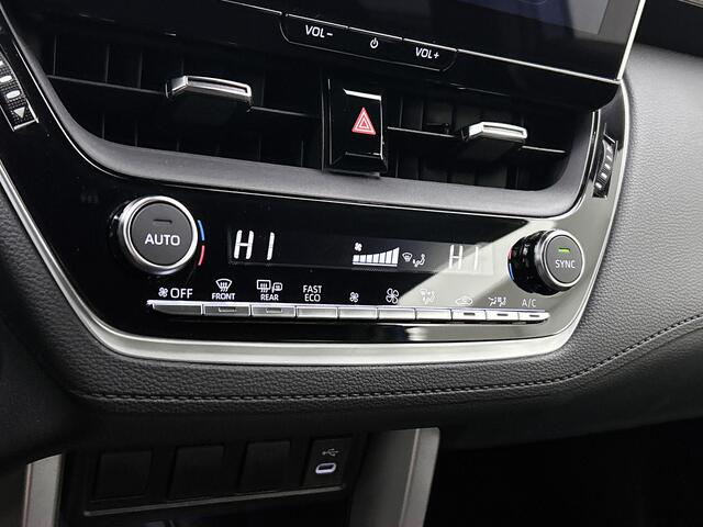 Toyota COROLLA Cross Hybrid 140 Style