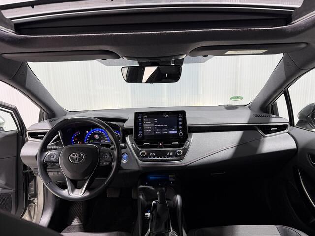 Toyota COROLLA 1.8 Hybrid Executive | Panoramadak | Dealer onderhouden | Parkeersensoren V+A | Stoelverwarming |