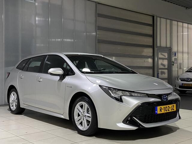 Toyota COROLLA Touring Sports 1.8 Hybrid Active | Stoelverwarming | Navi | Parkeerassistent | Toyota garantie tot 3-2031!