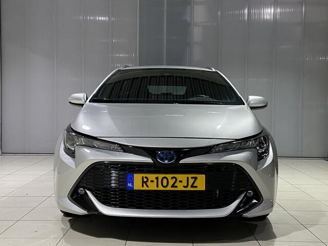 Toyota COROLLA Touring Sports 1.8 Hybrid Active | Stoelverwarming | Navi | Parkeerassistent | Toyota garantie tot 3-2031!