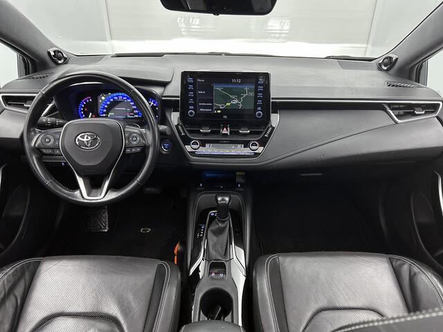 Toyota COROLLA Touring Sports 2.0 Hybrid Premium | 1e Eigenaar | Schuif- Opendak | Leder | Navigatie | Stoelverwarming | Blindspot |