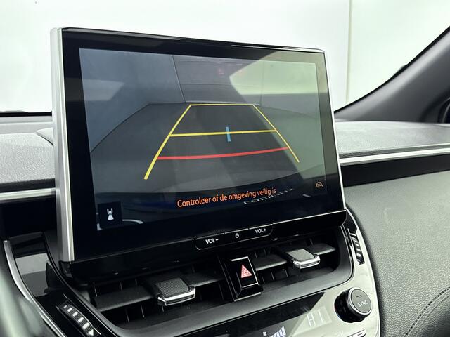 Toyota COROLLA Cross Hybrid 200 Style Inkoop MU, onderweg wacht op kenteken 15-11