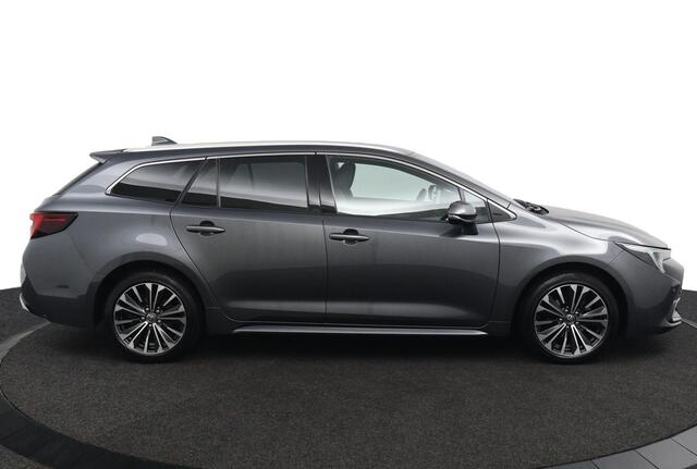 Toyota COROLLA Touring Sports Hybrid 140 Dynamic | Apple Carplay/Android Auto | Parkeersensoren Rondom | Stoelverwarming | Elektrisch bedienbare achterklep |