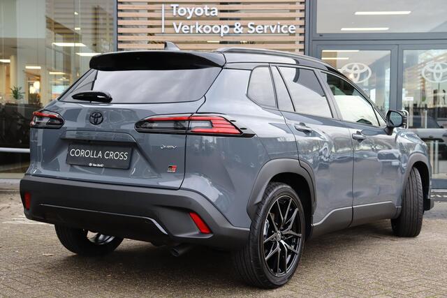 Toyota COROLLA Cross Hybrid 180 GR Sport , Nieuw en direct leverbaar met ¤1.500,- voordeel