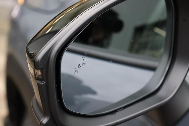 Toyota COROLLA Cross Hybrid 180 GR Sport , Nieuw en direct leverbaar met ¤1.500,- voordeel