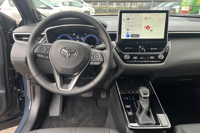 Toyota COROLLA Cross 180 Executive