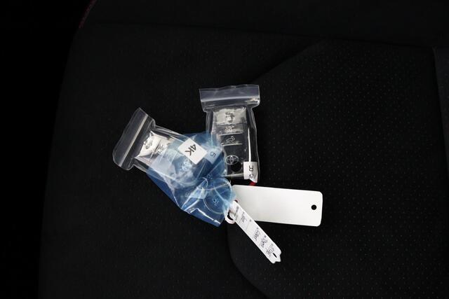 Toyota COROLLA Cross Hybrid 180 GR Sport | Nieuw uit voorraad leverbaar! |