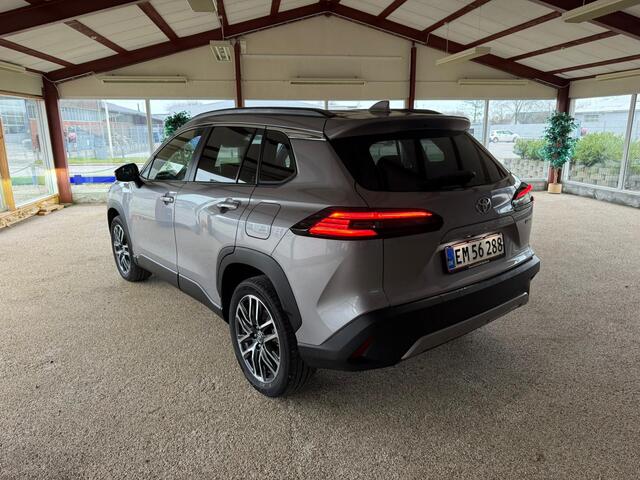 Toyota COROLLA Cross Hybrid 140 Dynamic |Navi|Carplay|PDC V+A|Dodehoek|Stoel en stuurverw|E.A.klep|