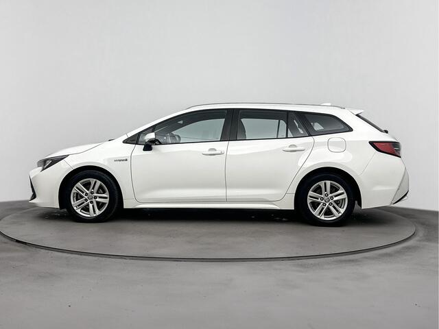 Toyota COROLLA Touring Sports 1.8 Hybrid Active | Trekhaak | NL-Auto |