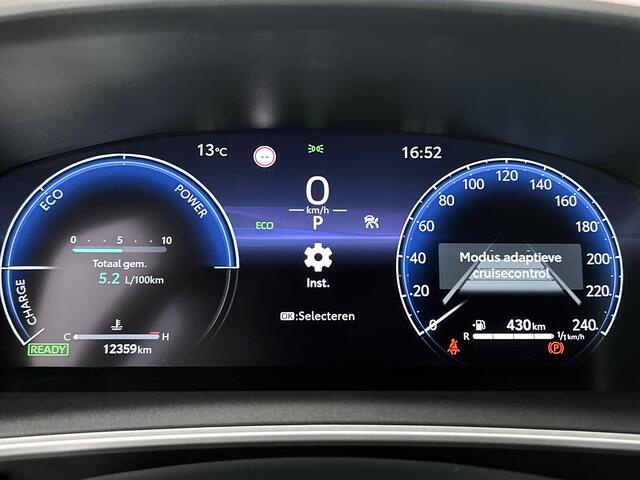 Toyota COROLLA Cross Hybrid 140 Style