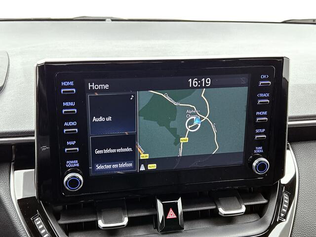 Toyota COROLLA 1.8 Hybrid Dynamic | 1e Eigenaar | NIEUW Geleverd en Onderhouden | Stoelverwarming | Navigatie |