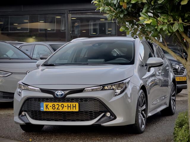 Toyota COROLLA Touring Sports 1.8 HYBRIDE PLUS AUT LEDER NAVI CAMERA LED LMV PDC