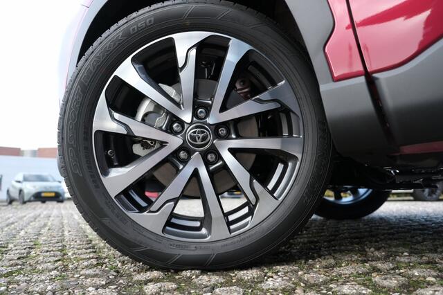 Toyota COROLLA Cross Hybrid 140 Style Automaat | Apple Carplay / Android auto | Ele