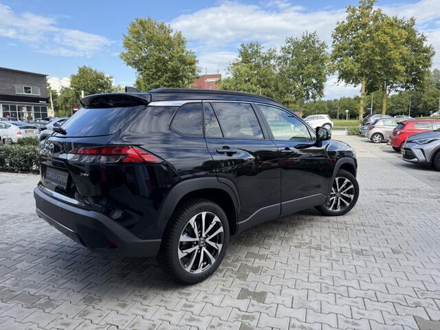 Toyota COROLLA Cross Hybrid 140 Style | All Seasons | Parkeersensoren V+A