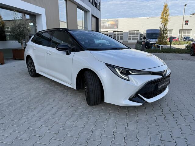Toyota COROLLA Touring Sports 1.8 Hybrid Dynamic Plus | Stoel/stuurverw. | Camera (2675km!!!)