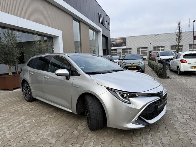Toyota COROLLA Touring Sports 1.8 Hybrid Executive Edition | Head Up | Blindspot | Parkeersens