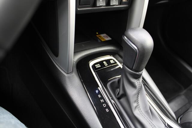 Toyota COROLLA Cross Hybrid 140 Style