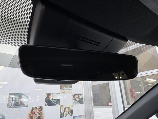 Toyota COROLLA Cross Hybrid 140 Style | Stuur + Stoelverwarming | Blindspot |