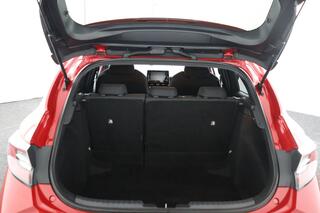 toyota-corolla-1.8-hybrid-business-