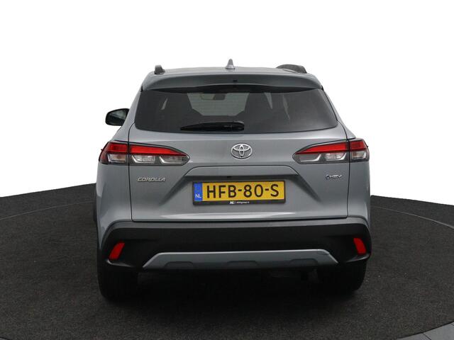 Toyota COROLLA Cross Hybrid 140 Style | Navigatie | Led Verlichting | Keyless Entry | Elektrisch bedienbare Achterklep |