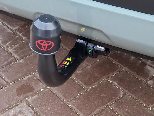 Toyota COROLLA Cross 2.0 High Power Hybrid First Edition Trekhaak - NL Auto