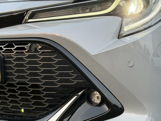 Toyota COROLLA Touring Sports 1.8 Hybrid GR-Sport | GEEN AFLEVERKOSTEN | Parkeersensoren V + A, Apple/Android, Voorstoelen verwarmd