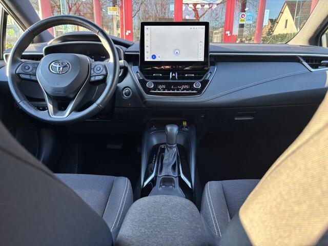 Toyota COROLLA Touring Sports Hybrid 140 Business+ Automaat | CarPlay | Stuurverwarm. | 17'' L