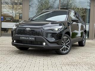 toyota-corolla-cross-hybrid-140-dyn