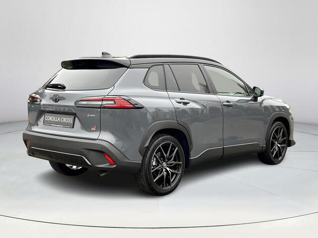 Toyota COROLLA Cross Hybrid 180 GR Sport + Panoramadak | Nieuwe auto | Uit voorraad leverbaar |