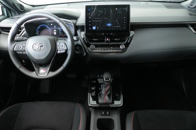 Toyota COROLLA Cross Hybrid 180 GR Sport, Plus Pack, Nieuw en in juni leverbaar!