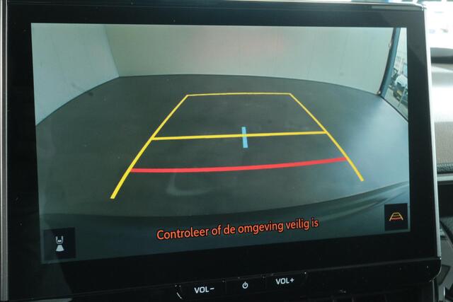 Toyota COROLLA Cross Hybrid 180 GR Sport, Plus Pack, Nieuw en in juni leverbaar!