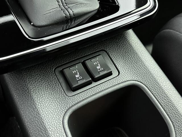 Toyota COROLLA Cross Hybrid 140 Dynamic | Apple Carplay & Android Auto | Parkeercamera | * | Direct leverbaar |