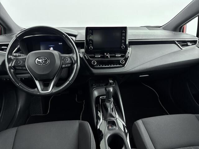 Toyota COROLLA Touring Sports 1.8 Hybrid Dynamic | Stoel- & Stuurverwarming | Parkeersensoren | Automatisch inparkeren |