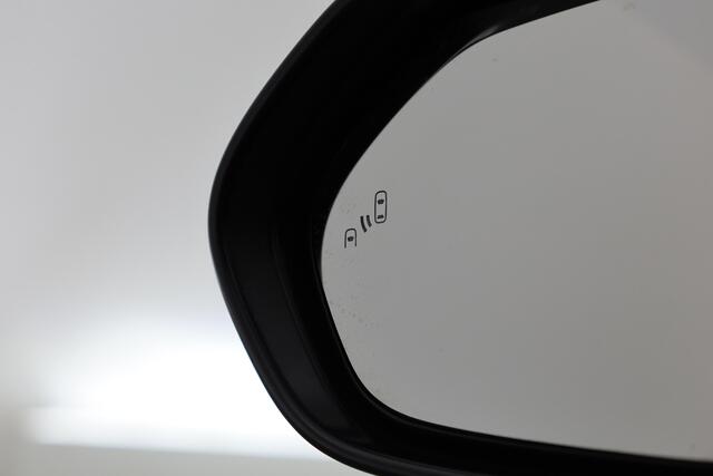 Toyota COROLLA Touring Sports 1.8 First Edition Hybrid 140 | Adapt. Cruise | Stoel- Stuurverw. | Keyless | Camera | Apple CarPlay & Android Auto