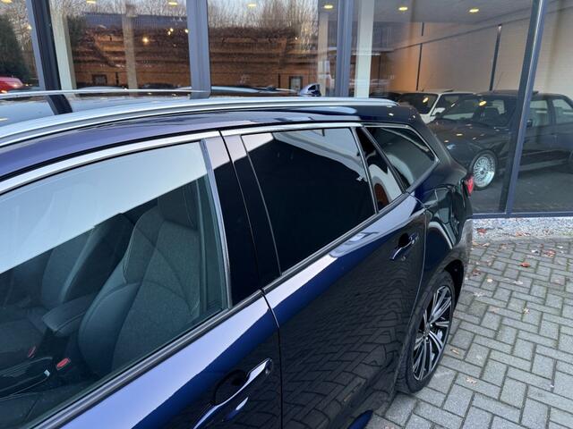 Toyota COROLLA Touring Sports 1.8 Hybrid Business+,Half Leer,LED,Stoelverw,Camera,Adapt Cruise1.8 HYBRID BNS PLUS