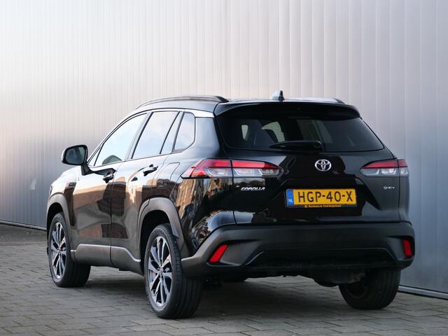 Toyota COROLLA Cross 1.8 High Power Hybrid 140pk CVT Navigatie / Pano-Dak / DAB / Apple Carplay / Winterpakket