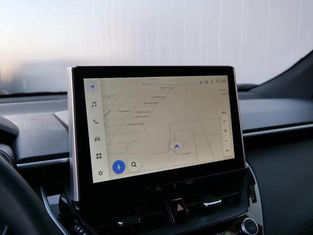 Toyota COROLLA Cross 1.8 High Power Hybrid 140pk CVT Navigatie / Pano-Dak / DAB / Apple Carplay / Winterpakket